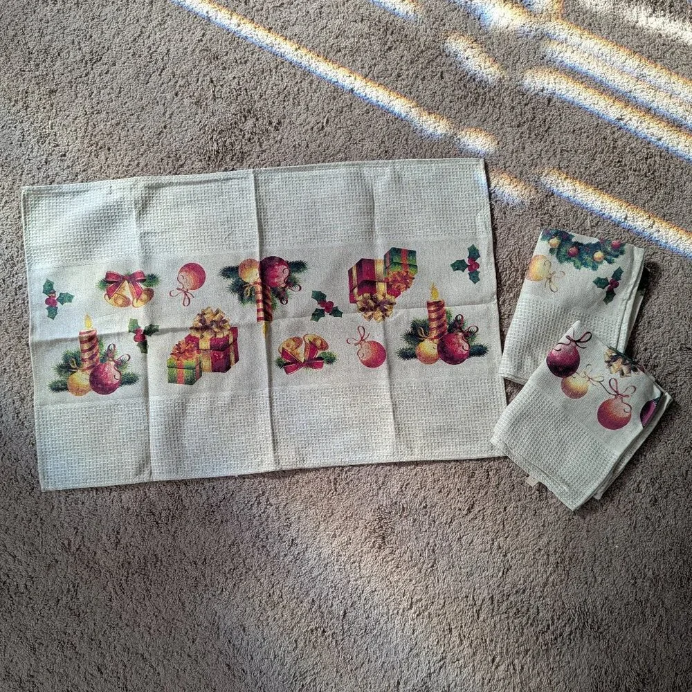 Christmas Kitchen Towels Vintage Style 100% Linen NEW